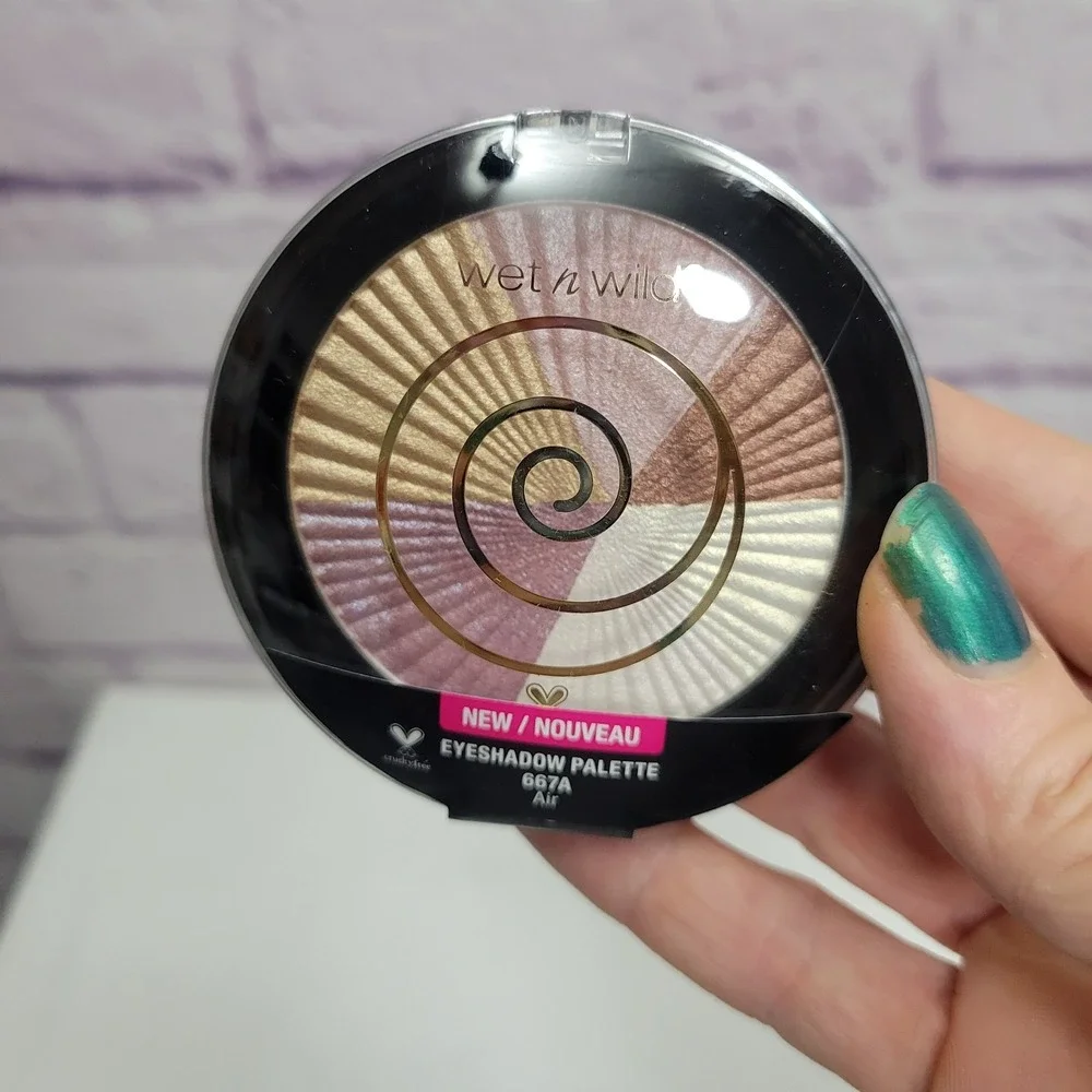 New No Box Wet n Wild Coloricon Eyeshadow Palette 667A Air‎ 6g Assorted
